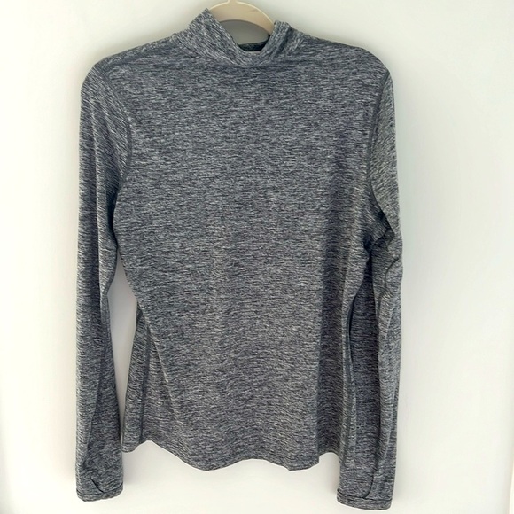 Women’s dri fit Nike 3/4 zip size M - Picture 2 of 5